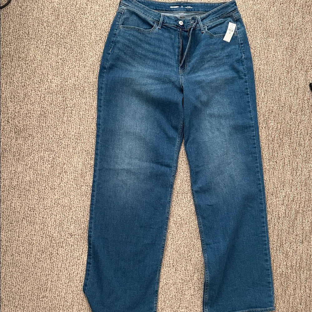Old Navy Women's Flare Jeans in Deep Blue
